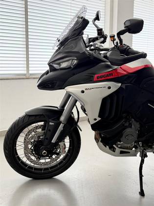 DUCATI MULTISTRADA 1200 V4 S DUCATI MULTISTRADA 1200 V4 S